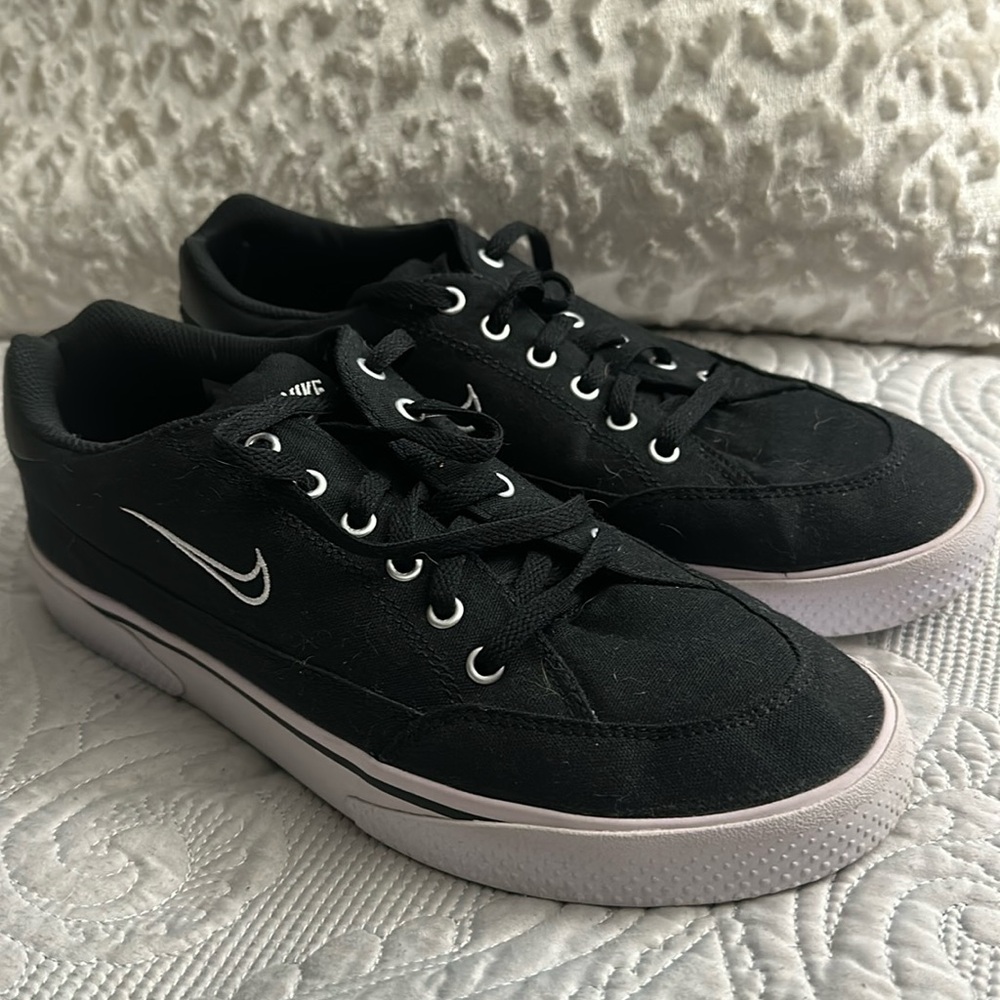 Nike Retro GTS (M8/W9.5)